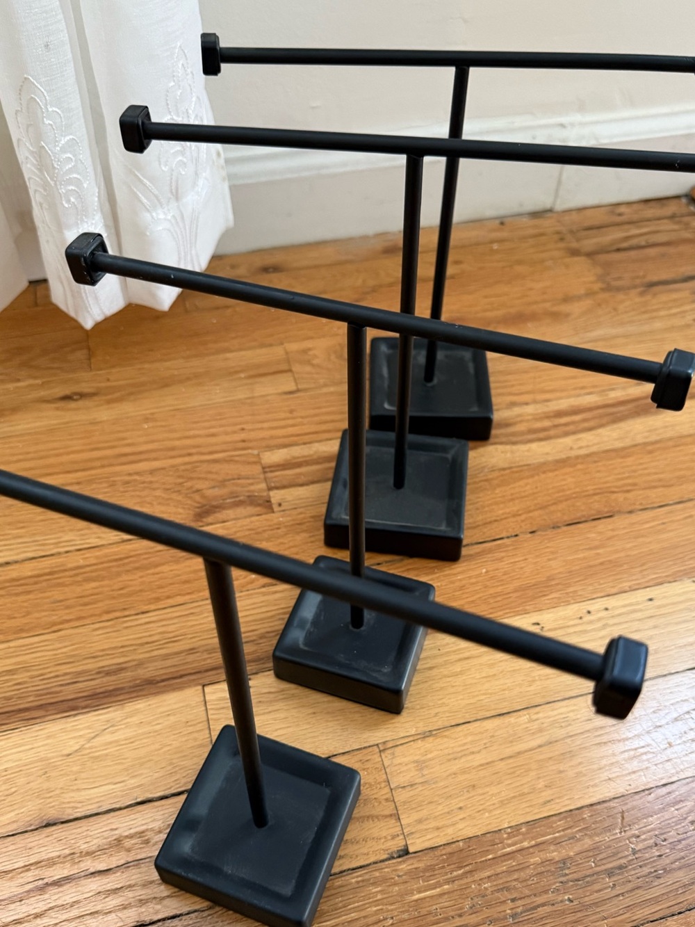 Modern Matte Black Jewelry Display Stands - Set of 4